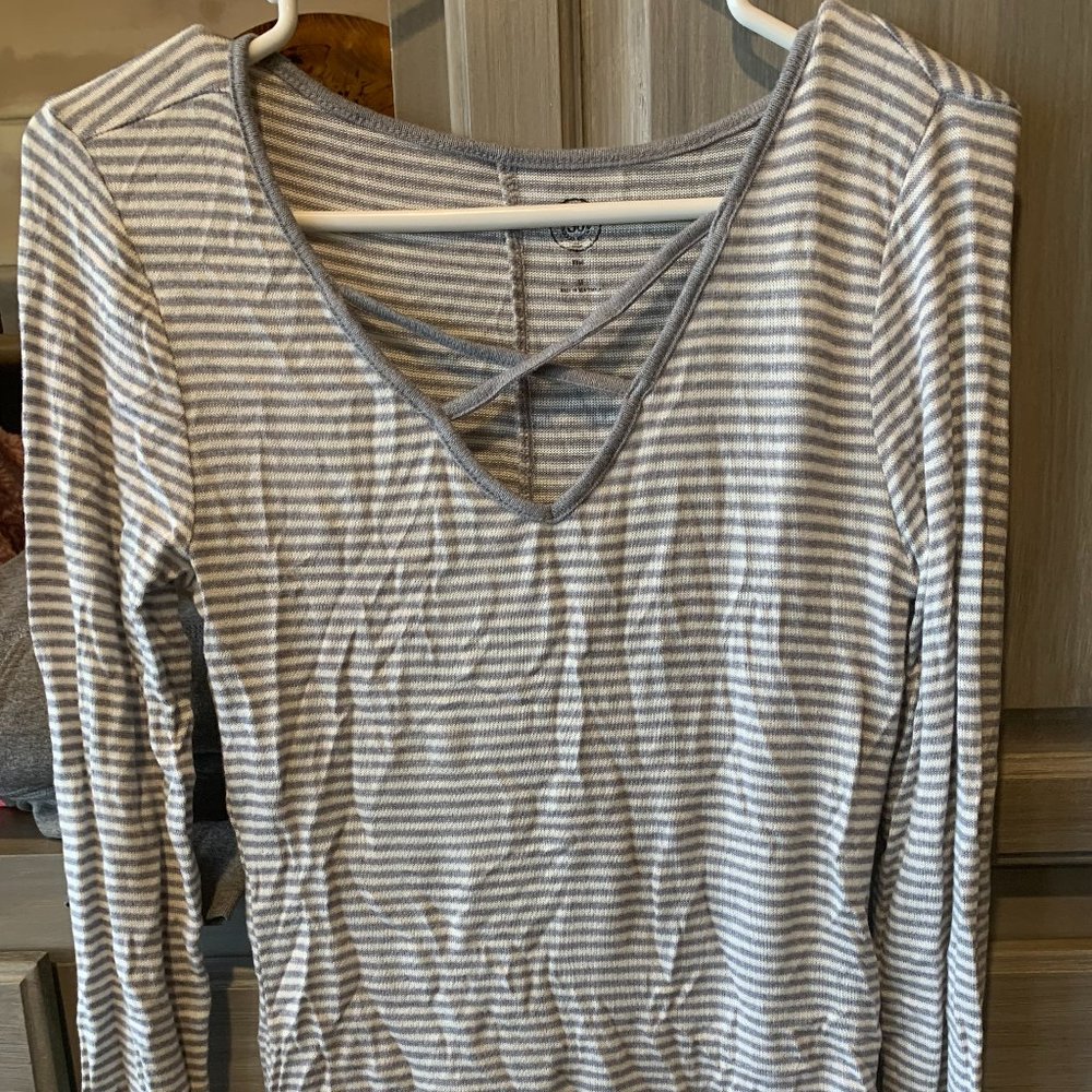 criss-cross front long sleeved shirt